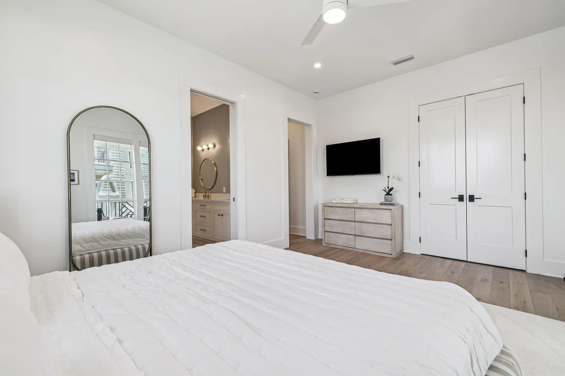 Photo of 80 Green Street
