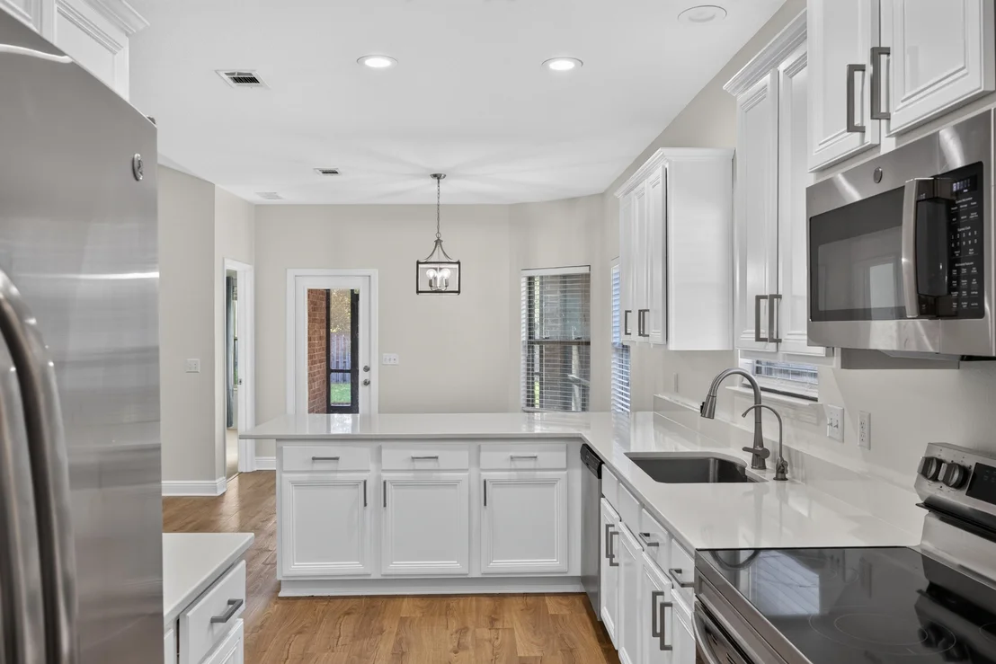Photo of 726 Cocobolo Drive