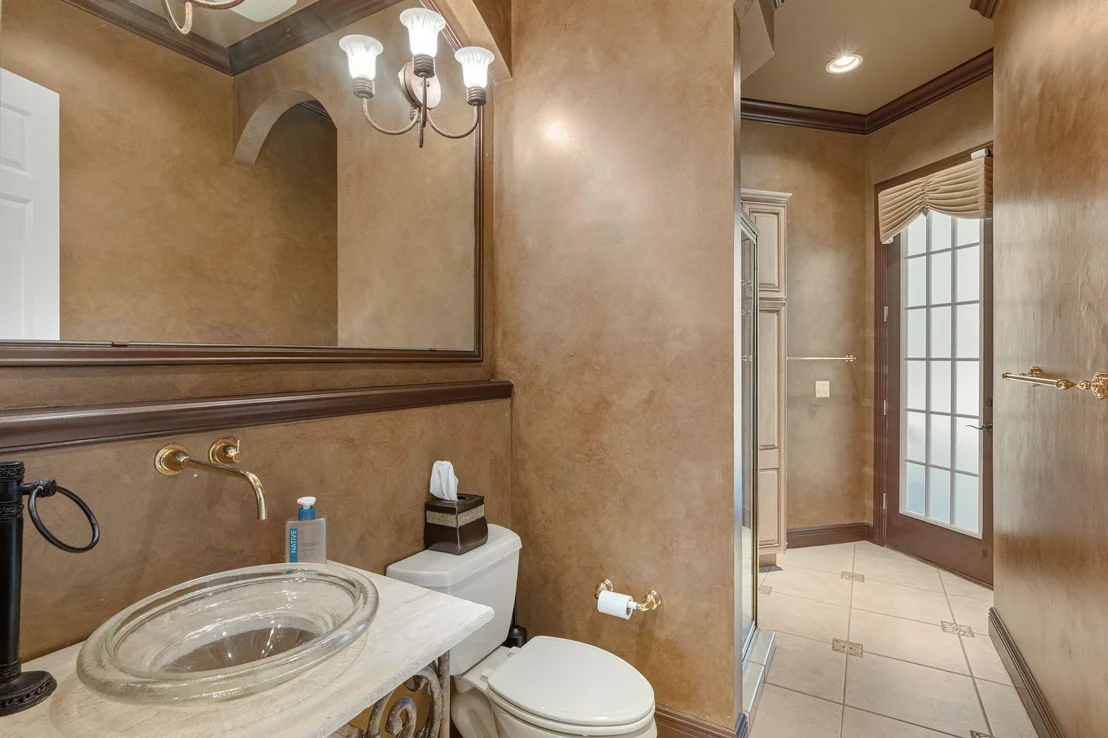Photo of 4327 Stonebridge Road