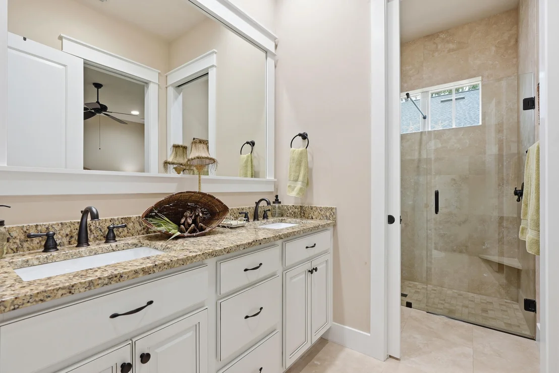 Photo of 295 Medley Street