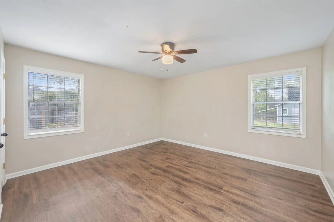 Photo of 140 Gillis Drive