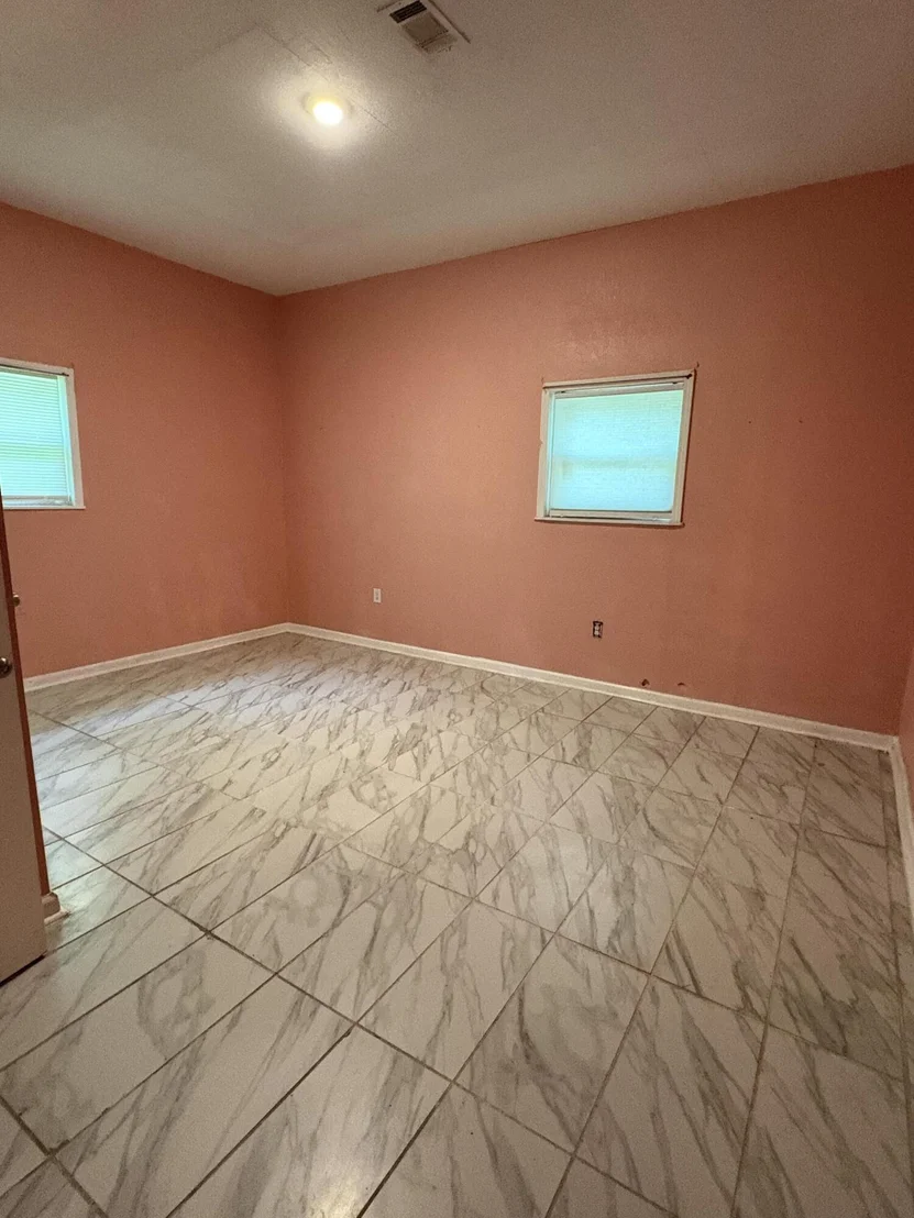 Photo of 656 Sloan Circle