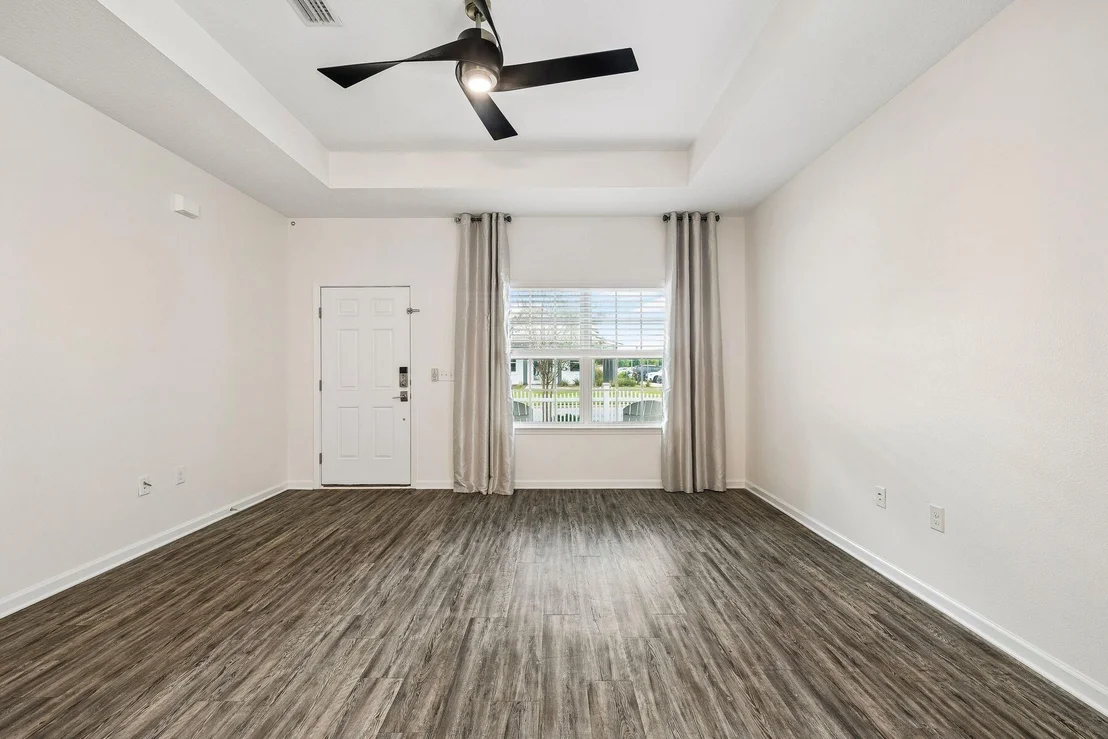 Photo of 48 Sarona Street