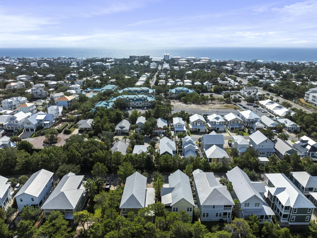 Photo of 470 Gulfview Circle