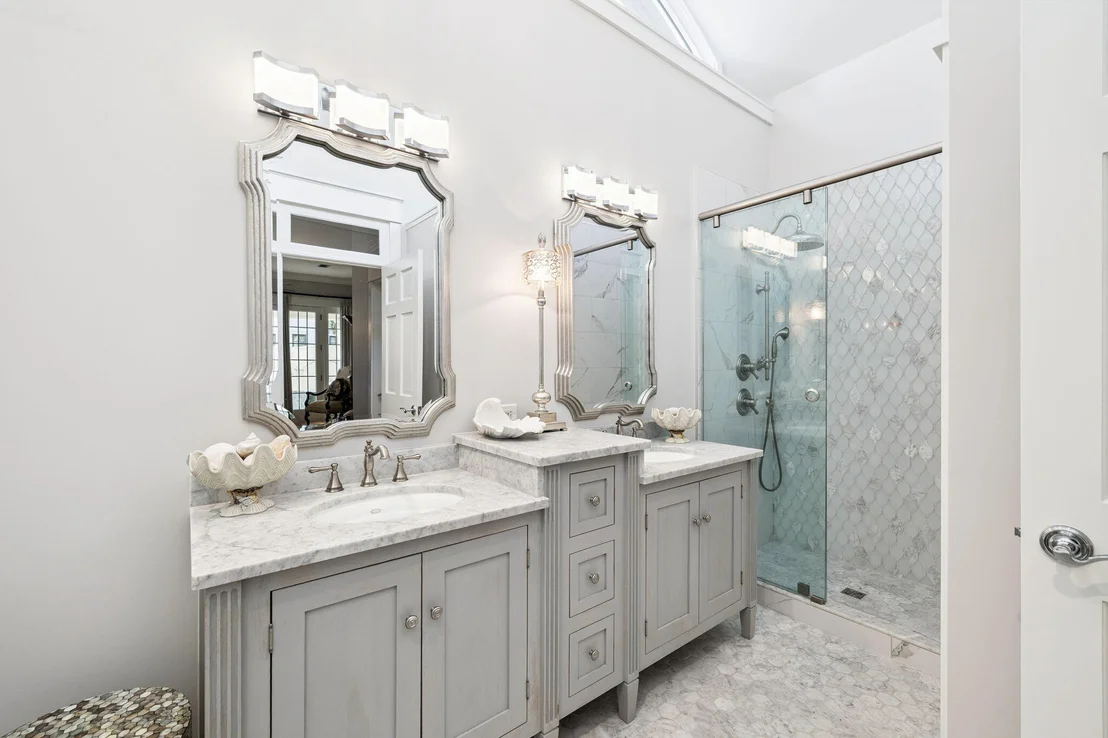 Photo of 152 White Cliffs Boulevard