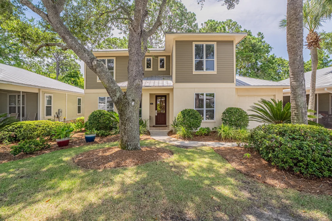Photo of 2021 Pine Island Circle