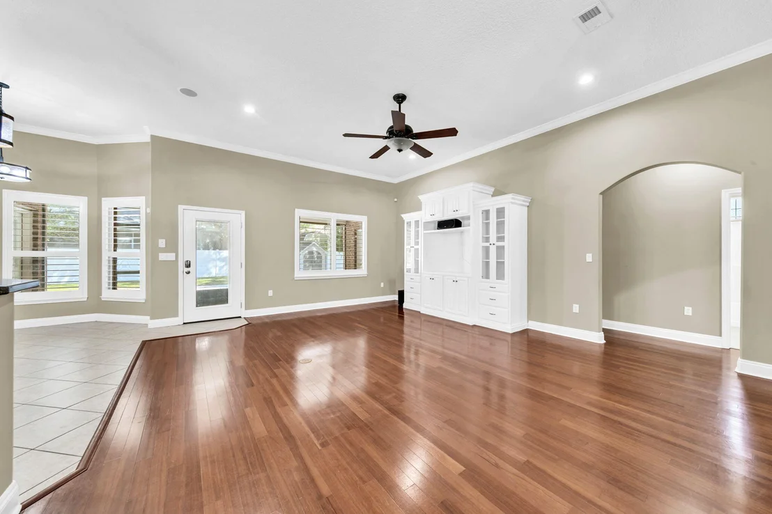 Photo of 2623 Brodie Lane