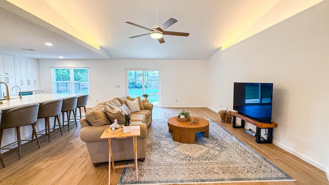 Photo of 7362 Treasure Street