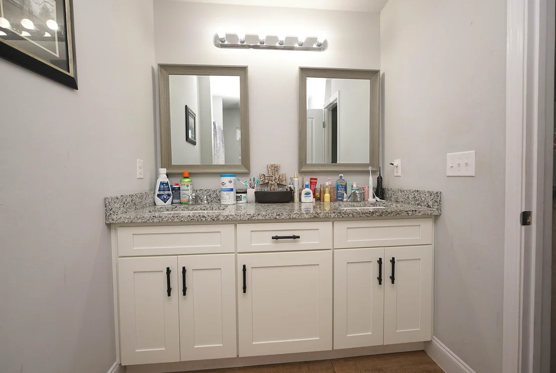Photo of 415 Scooter Cove
