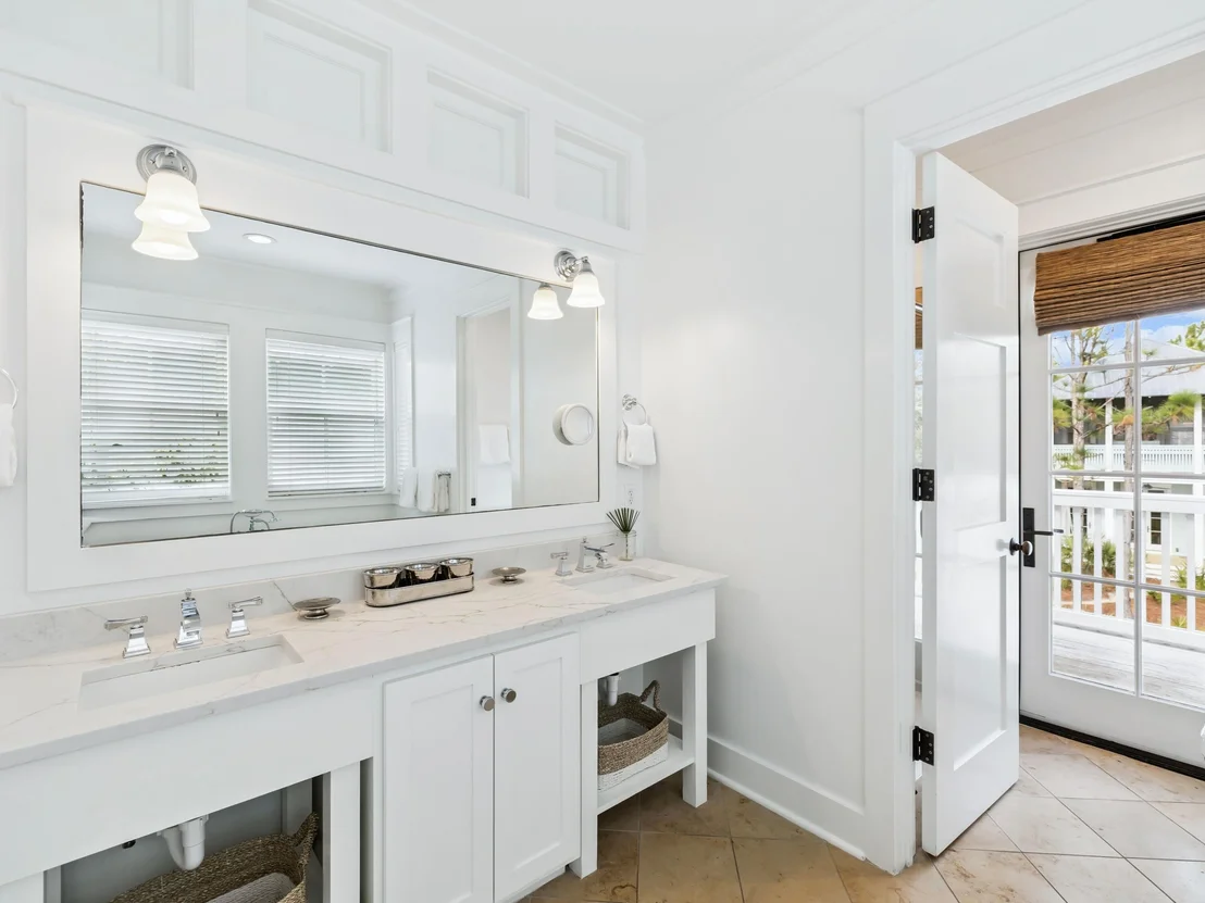 Photo of 37 Winterberry Circle