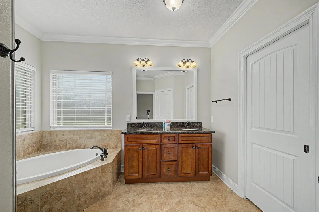 Photo of 7151 Reef Street