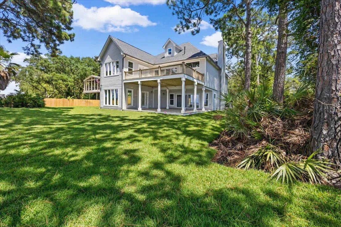 Photo of 609 Calhoun Avenue