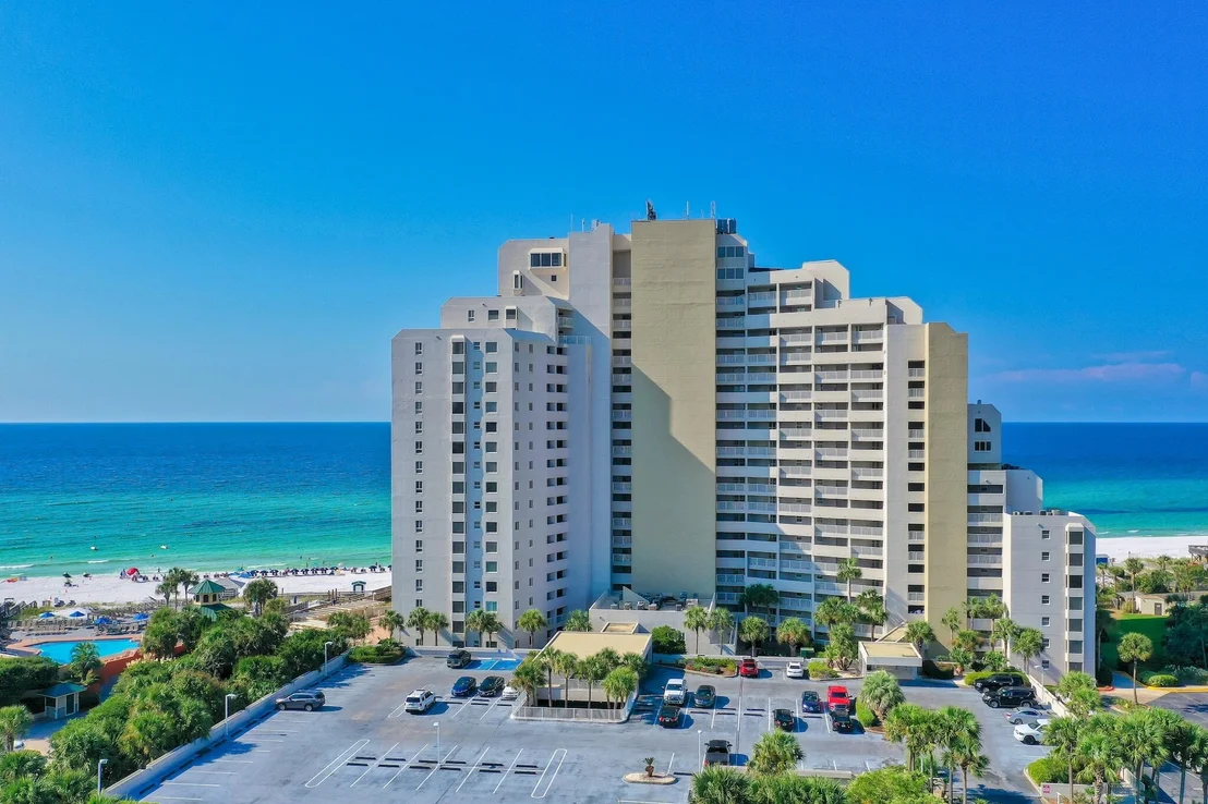 Photo of Unit 304 at 4304 Beachside Two Drive