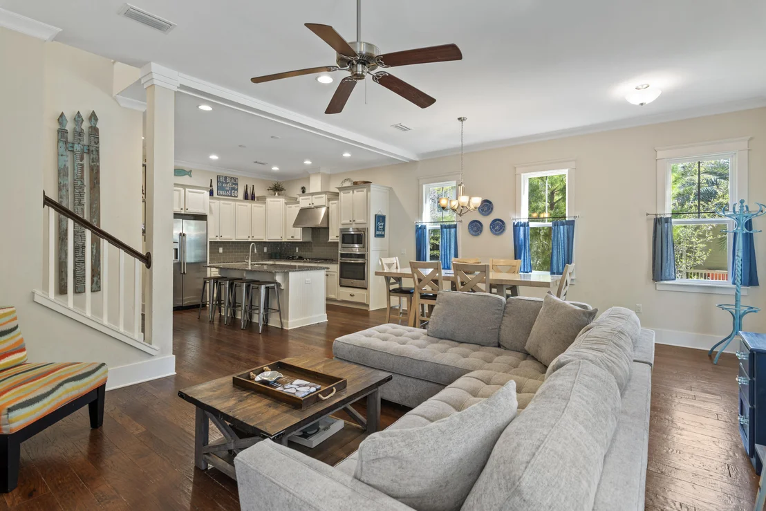Photo of 470 Gulfview Circle