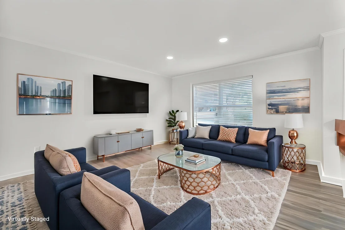 Photo of 328 Summit Drive