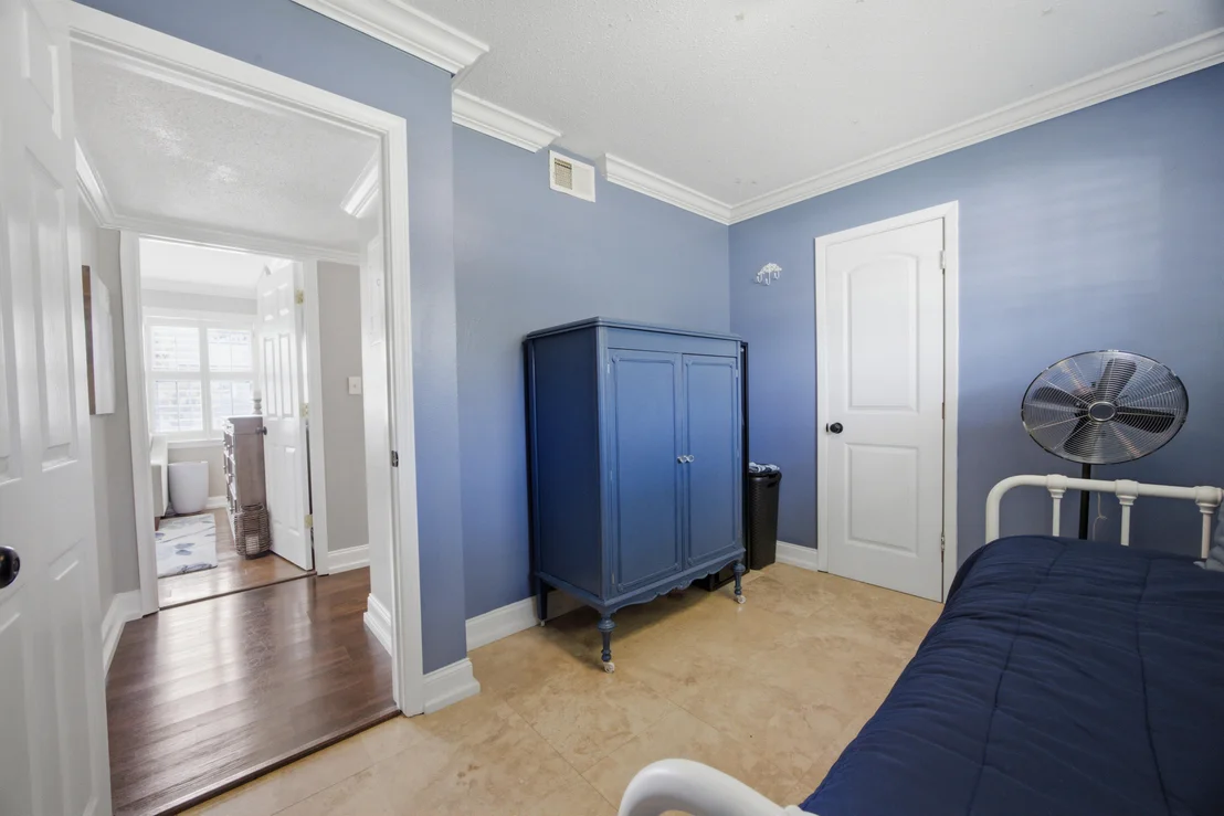 Photo of 325 Echo Circle