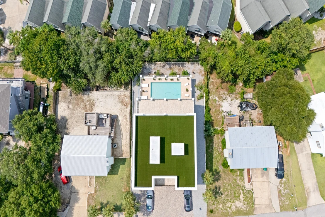 Photo of 326 Summit Drive