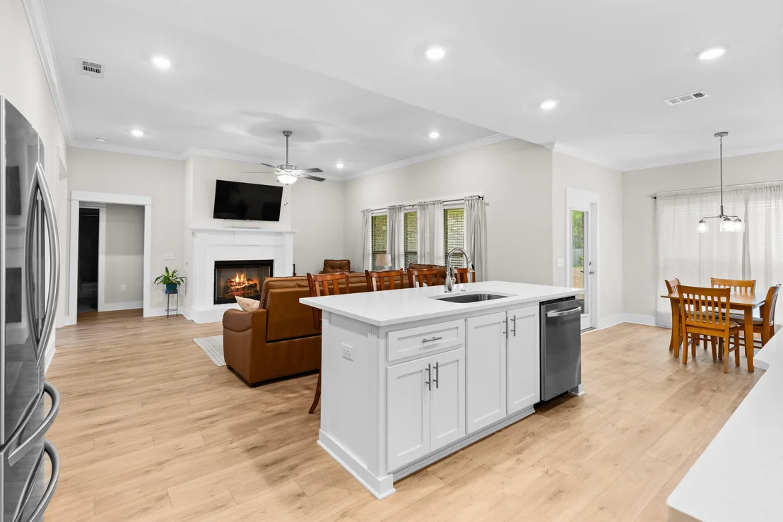 Photo of 6297 Howie Way