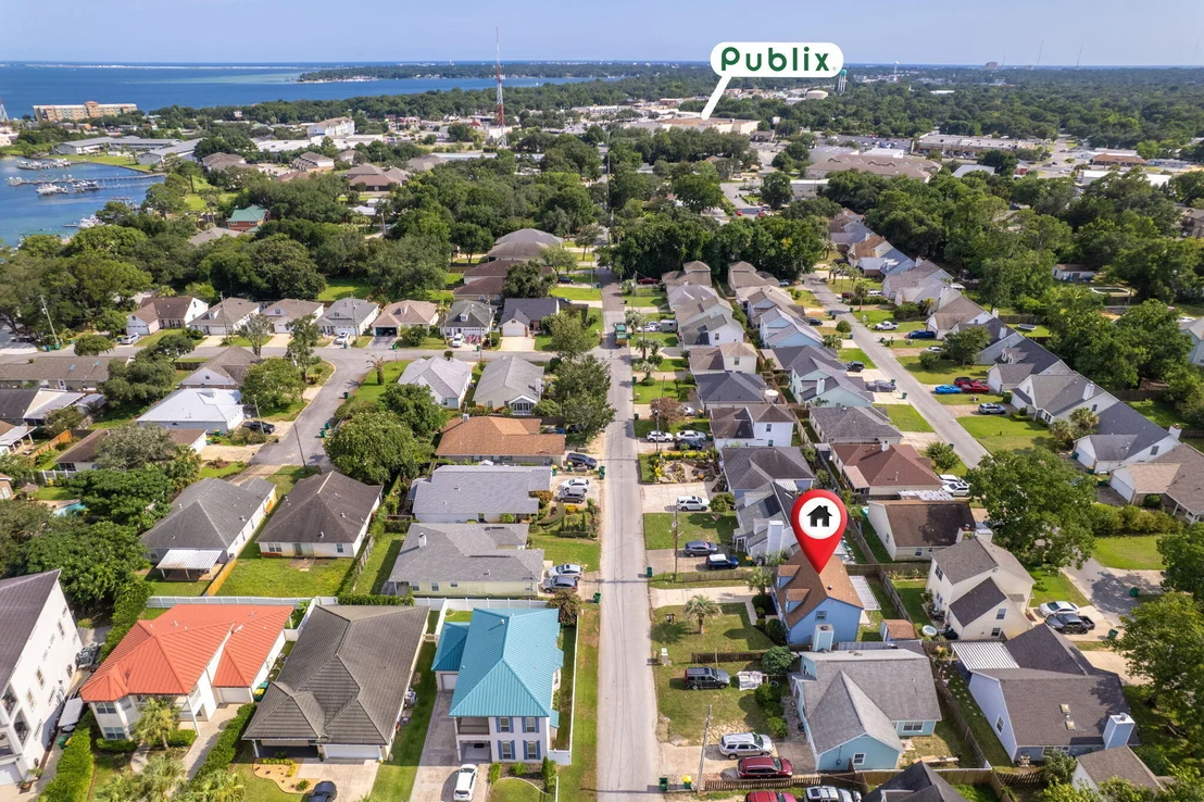 Photo of 150 Beach Drive
