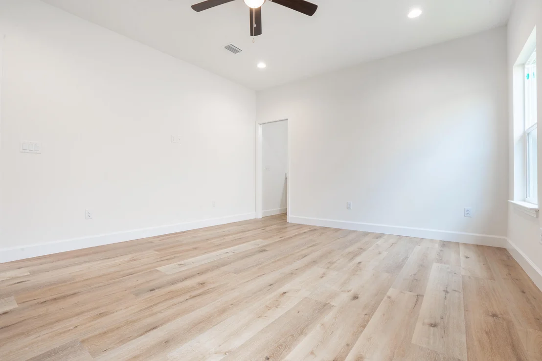 Photo of 21 C 5th Avenue