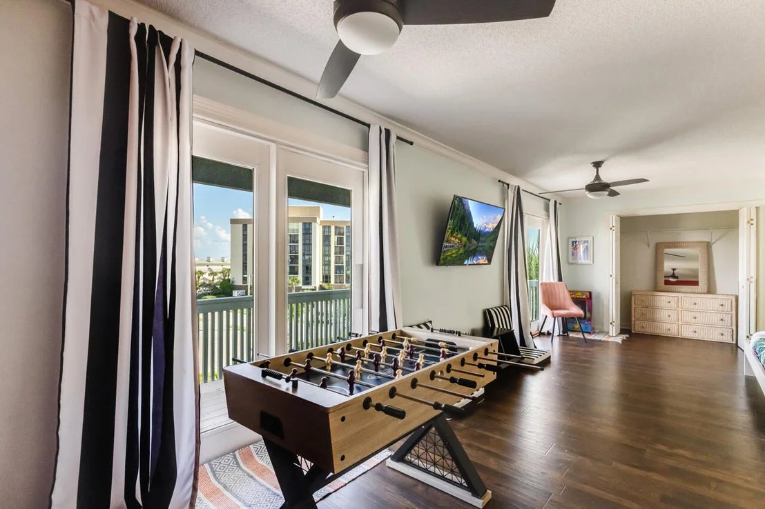 Photo of 48 Terra Cotta Way