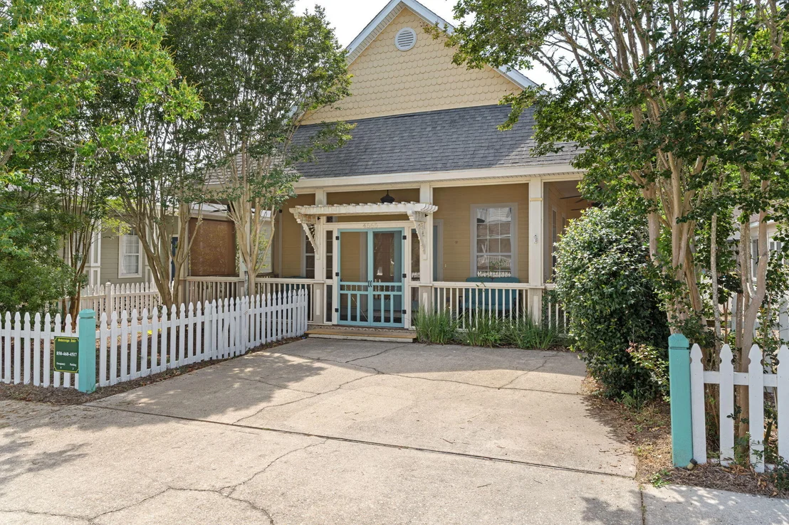 Photo of 4565 Woodwind Drive