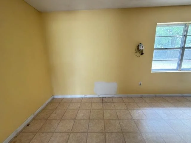 Photo of 516 Forrest Court