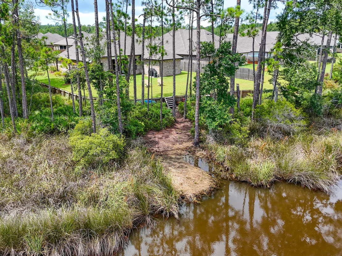 Photo of 395 Constellation Avenue