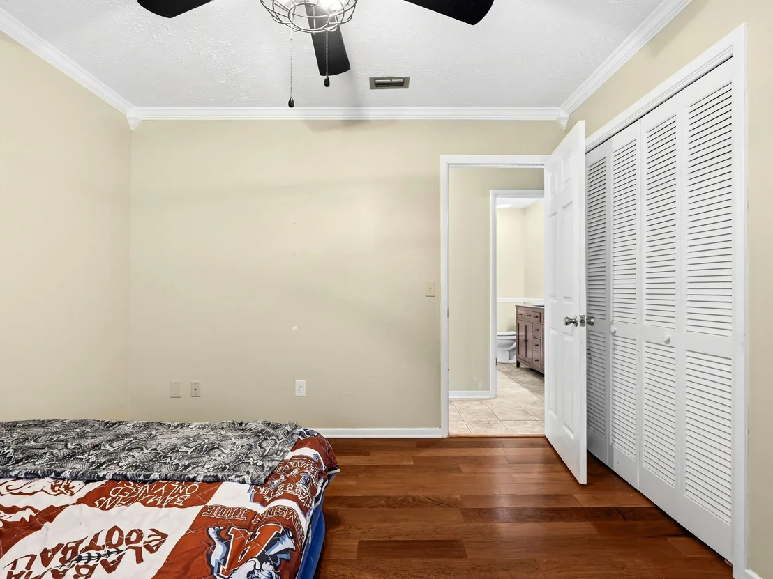 Photo of 4326 Pine Tree Lane