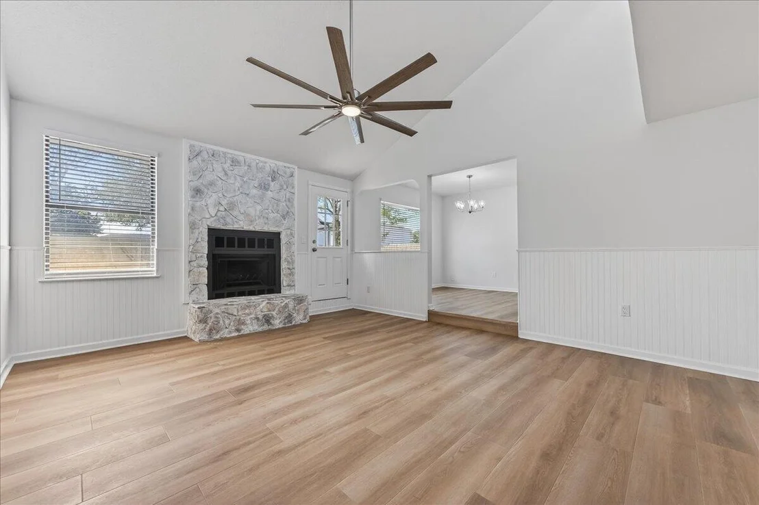 Photo of 1102 Quail Circle