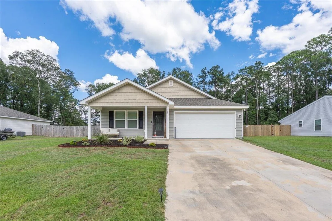 Photo of 148 Squirrel Road