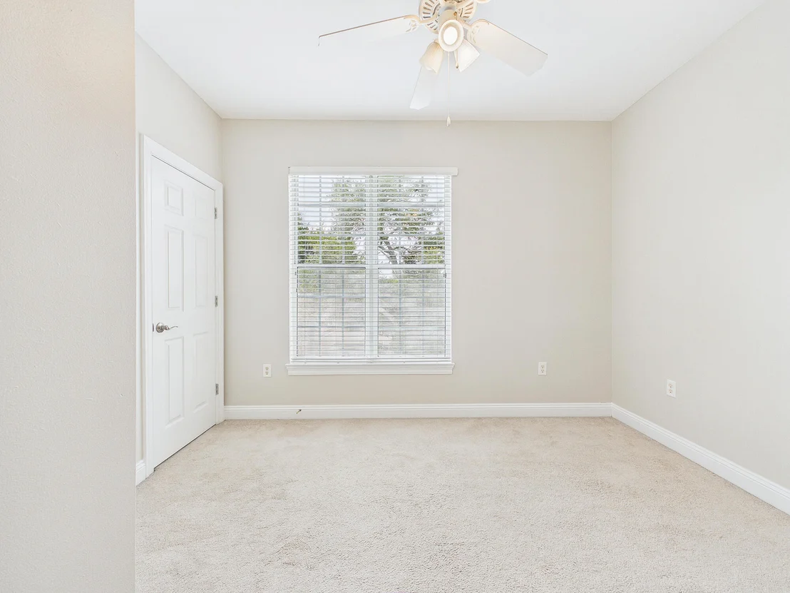 Photo of 321 Nathey Avenue