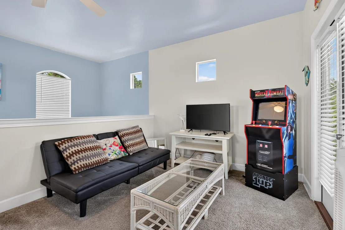 Photo of 21 Garnet Cove