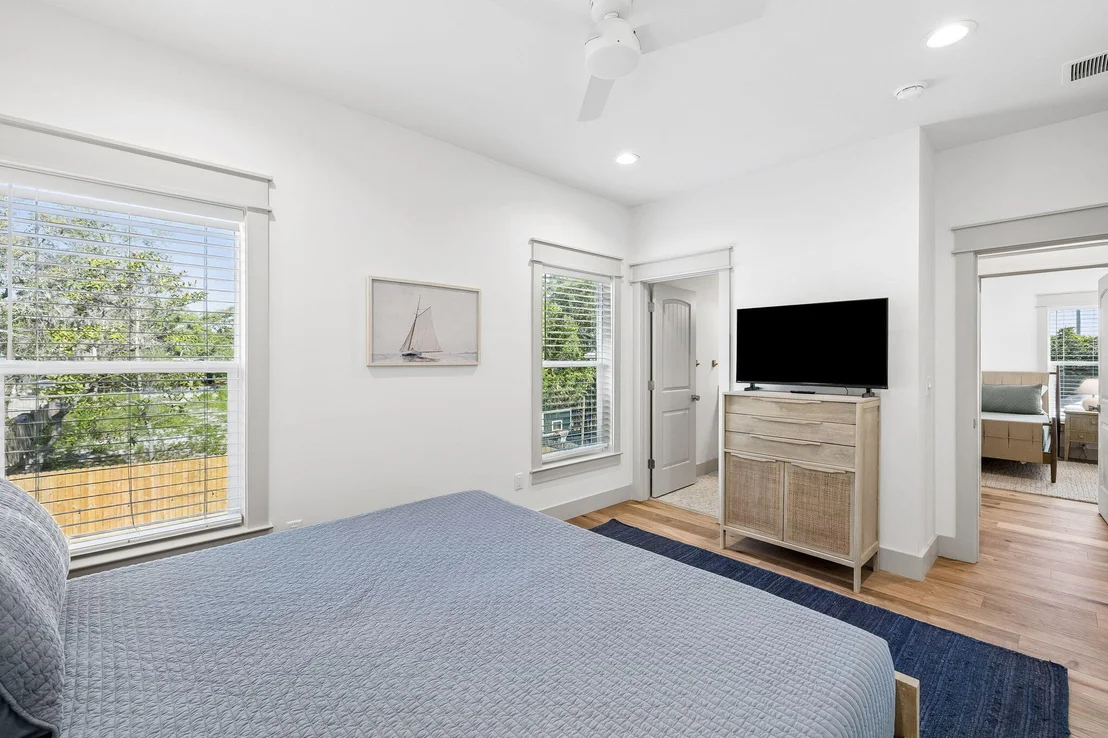 Photo of 86 Sunfish Street