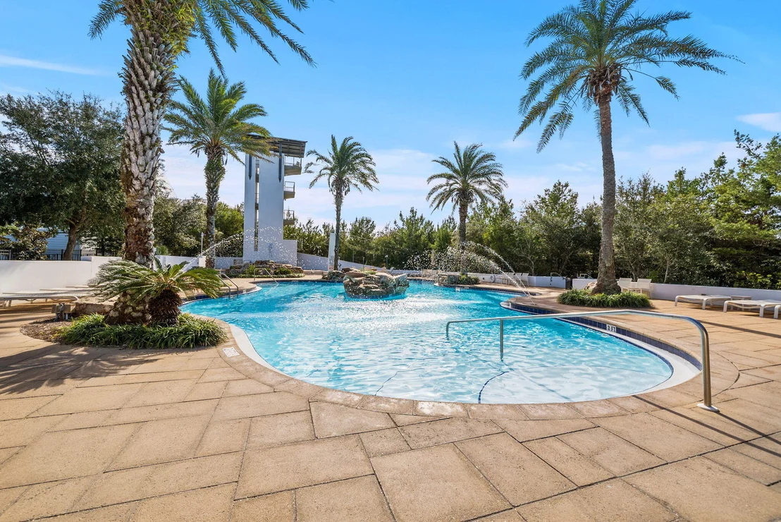 Photo of 251 Gulfview Circle