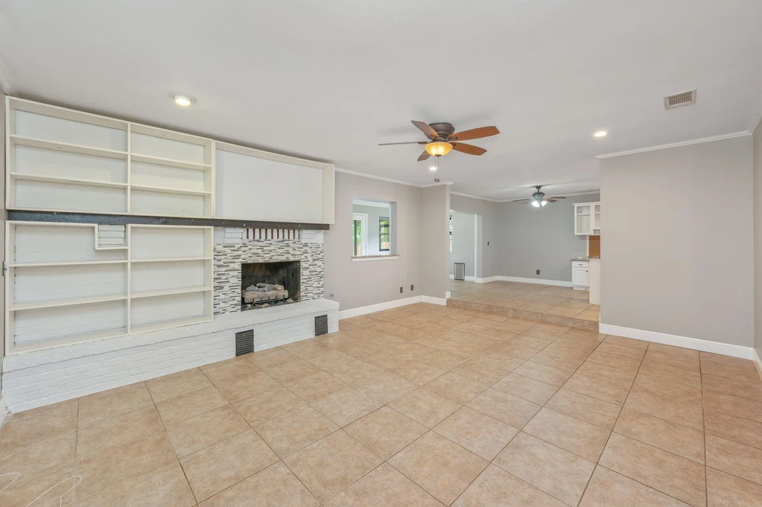Photo of 1732 Bayshore Drive