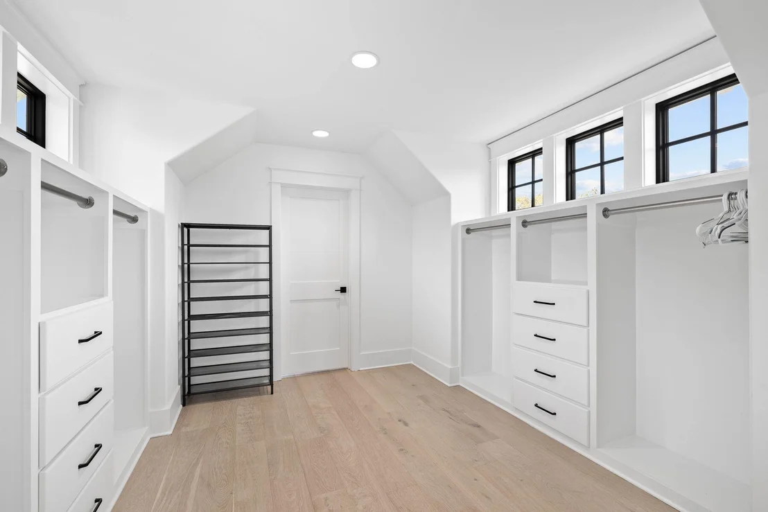 Photo of 42 Grande Pointe Circle