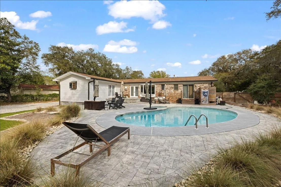 Photo of 809 Jupiter Street
