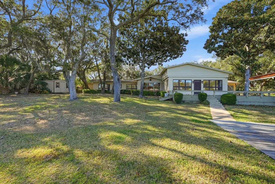 Photo of 19 Old Ferry Road