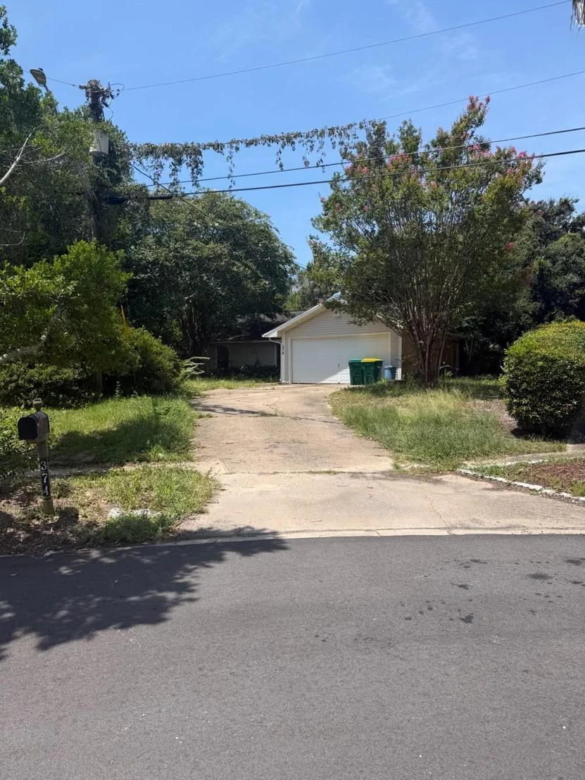 Photo of 374 Evergreen Circle