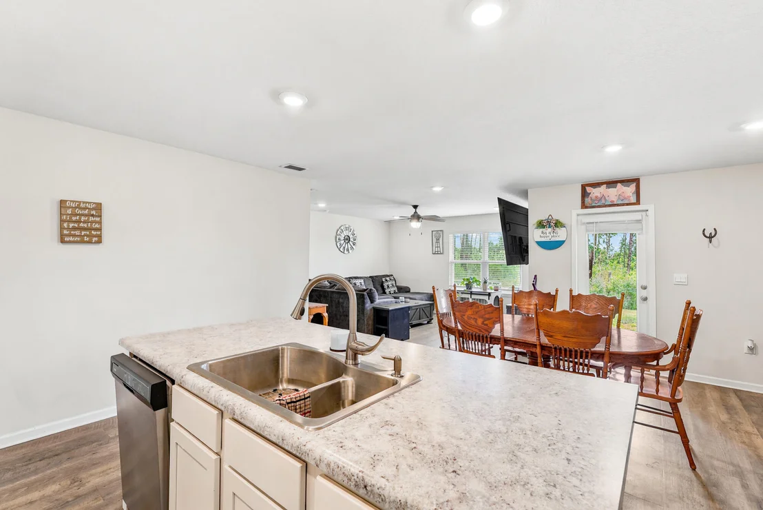 Photo of 4860 Conner Lane
