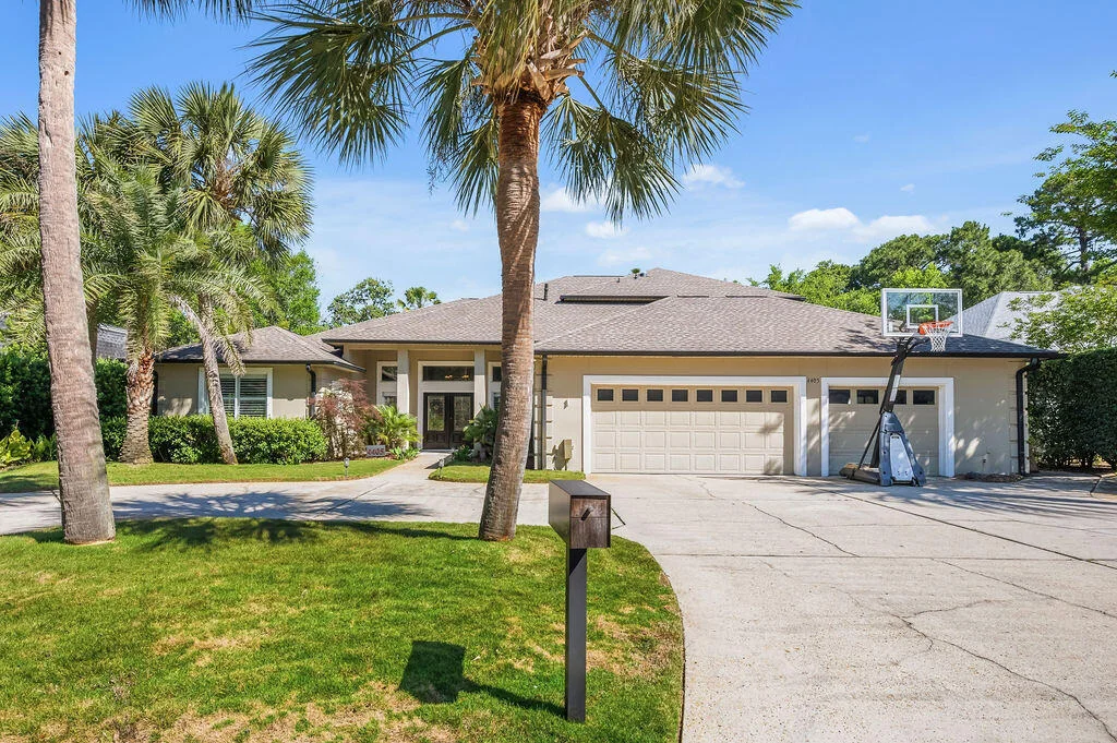 Photo of 4405 Windrush Drive