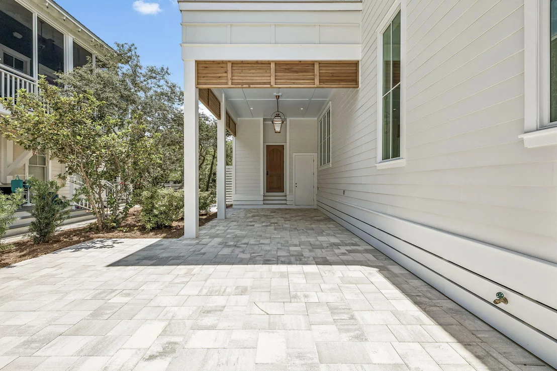 Photo of 53 Bartons Way