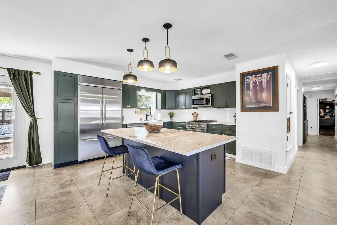 Photo of 59 NE Oregon Drive