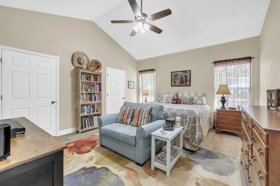 Photo of 79 Shoreline Drive