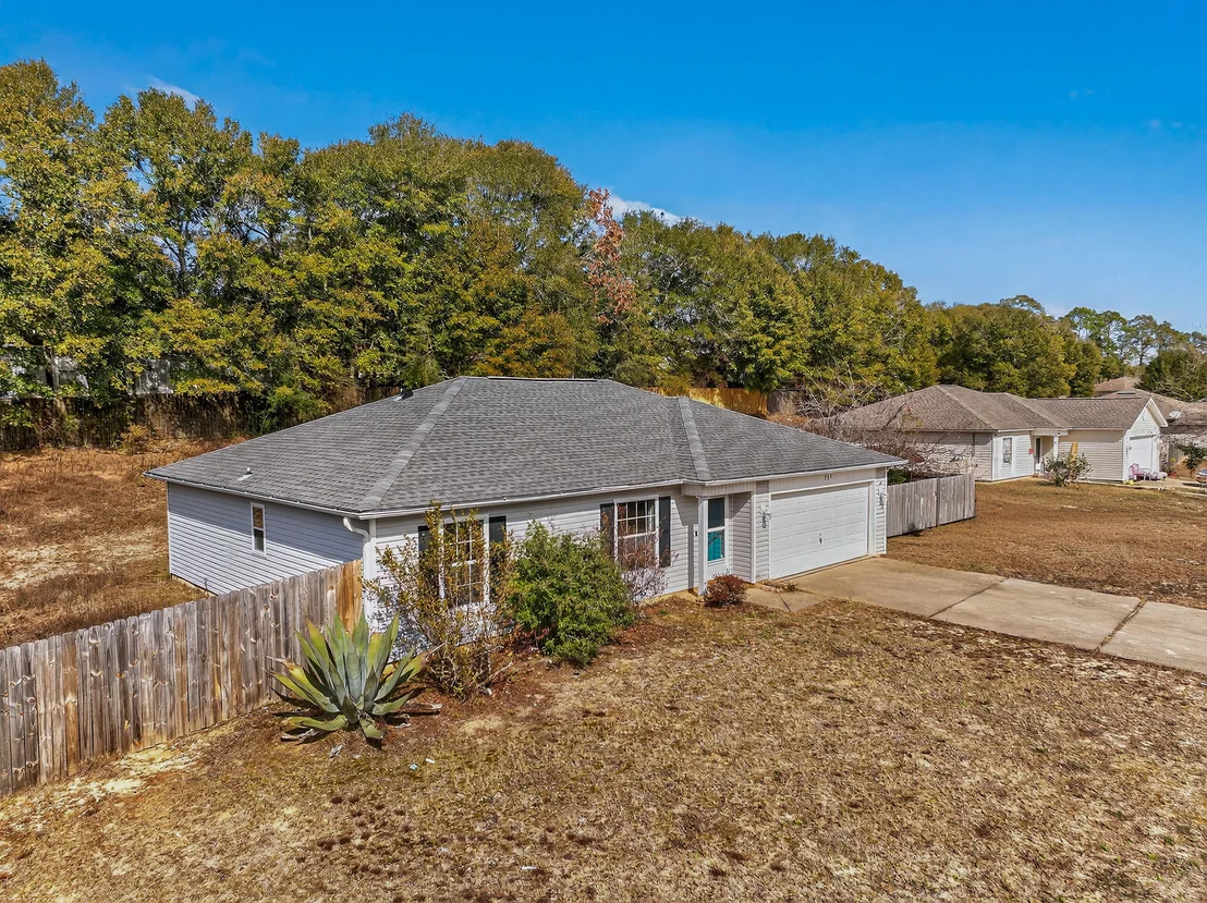 Photo of 209 Cabana Way