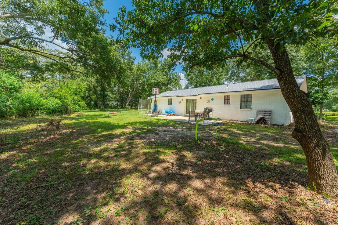 Photo of 6118 Buck Ward Road