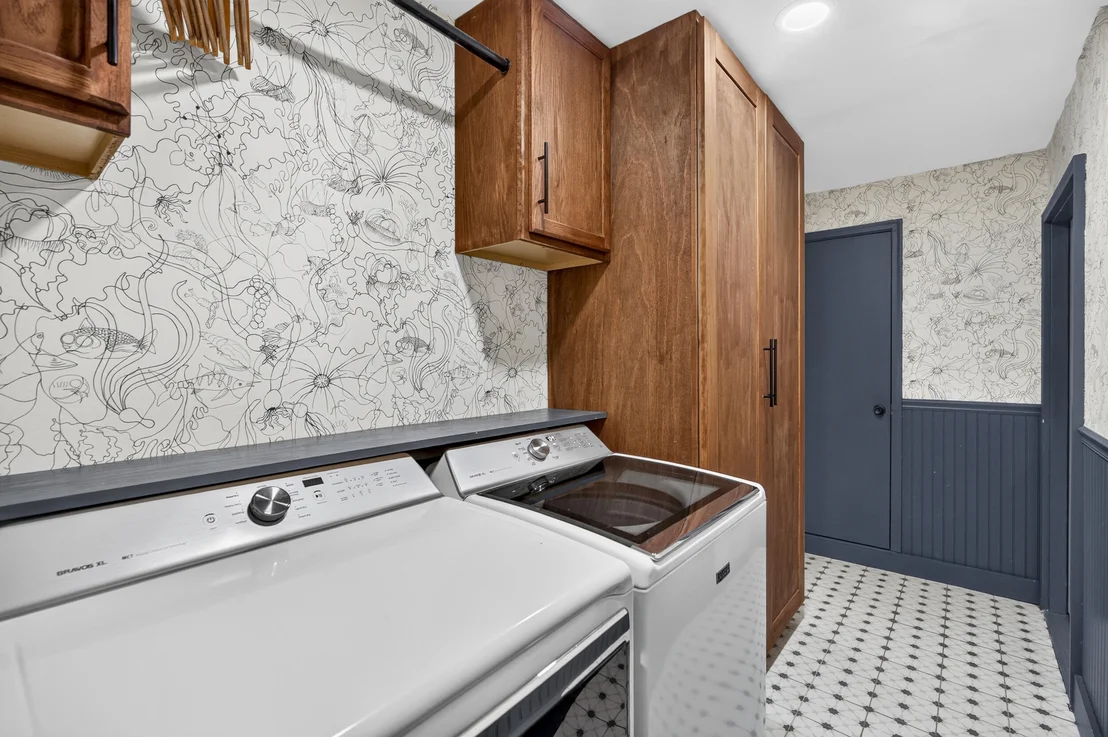 Photo of 403 Spring Lane