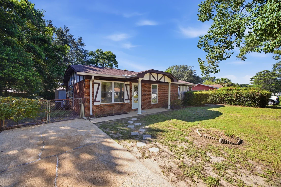 Photo of 3213 Clemson Road