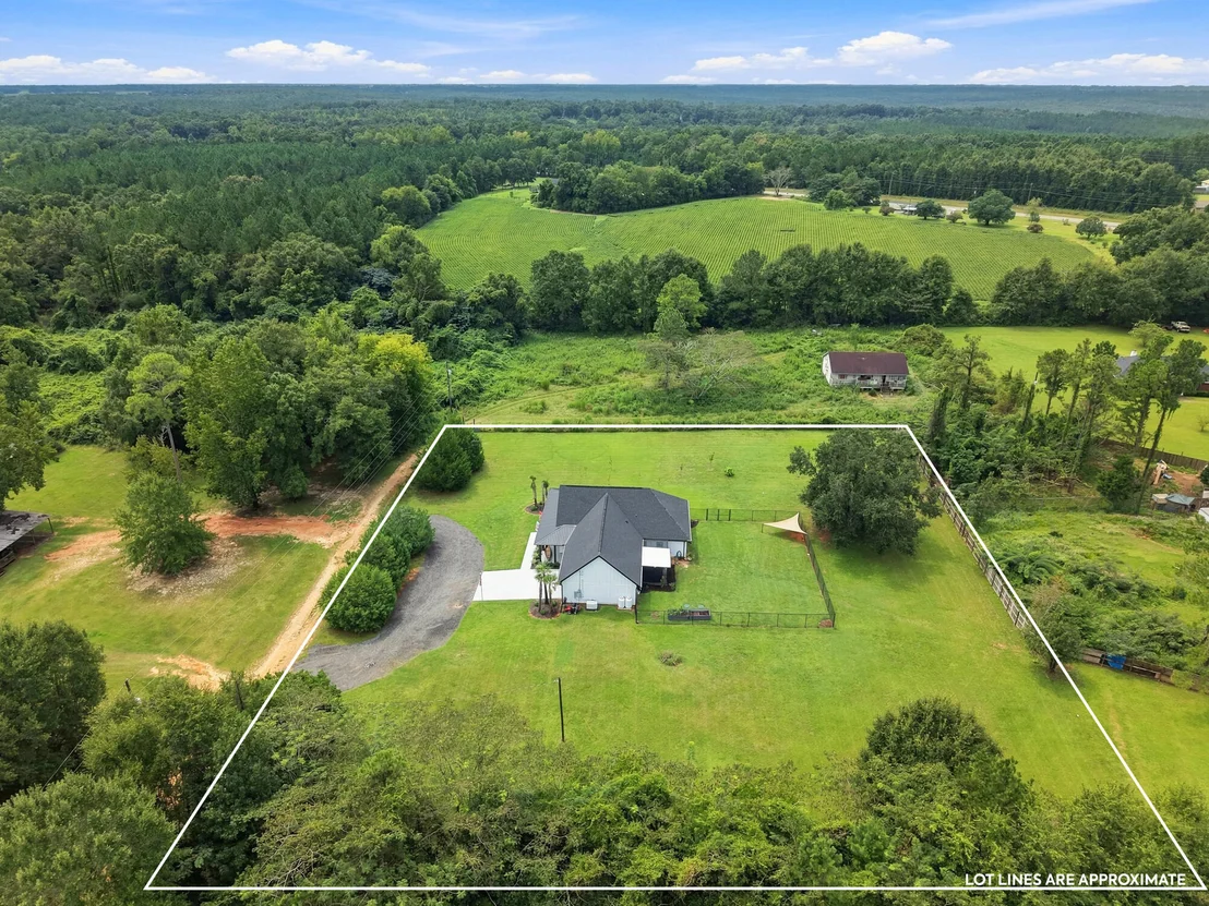 Photo of 5325 Red Clover Lane
